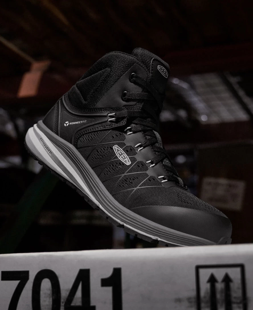 Keen Women's Vista Energy Mid (Carbon-Fiber Toe) | Vapor/Black - Image 7