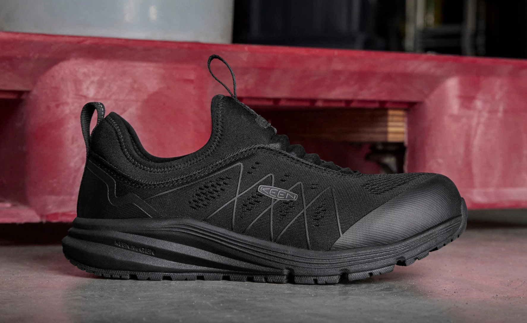 Keen Women's Vista Energy Shift ESD (Carbon-Fiber Toe) | Black/Black - Image 5