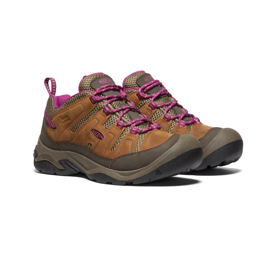 Keen Women's Circadia Vent Shoe | Syrup/Boysenberry - Image 2
