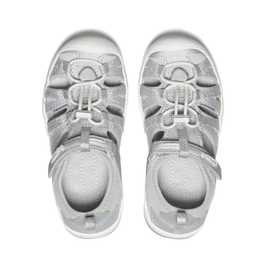Keen Little Kids' Moxie Sandal | Silver - Image 4