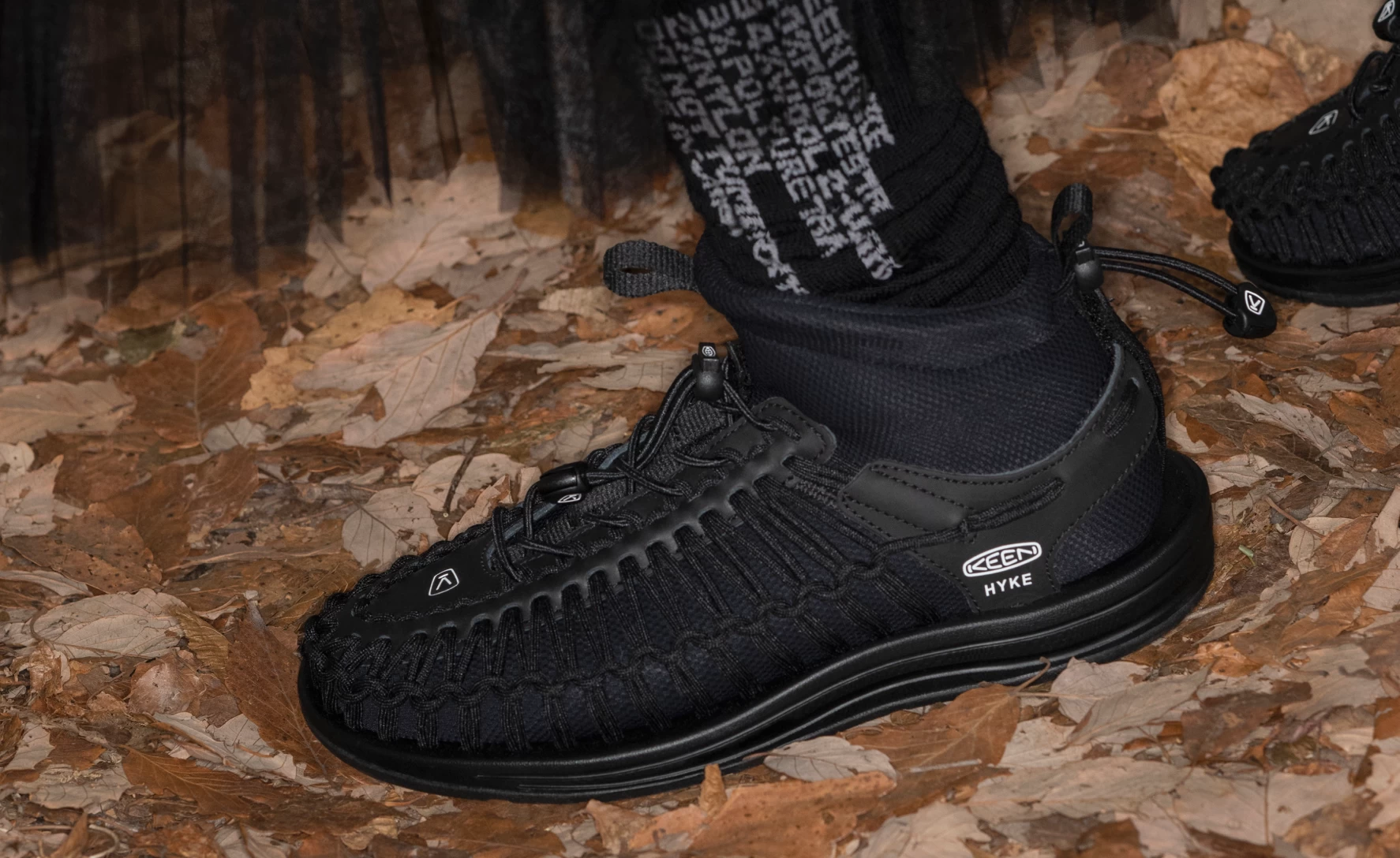 Keen Women's UNEEK High Top X HYKE | HYKE Black - Image 7