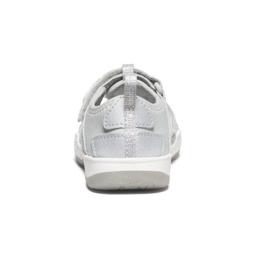 Keen Little Kids' Moxie Sandal | Silver - Image 5